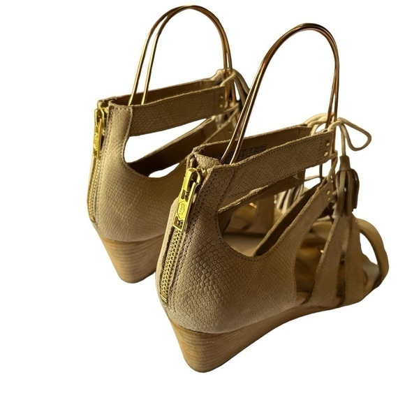 UGG Yasmin Horchata Snake Embossed Leather Tie/Tassel Wedges/Sandals-Women’s 10 - Picture 4 of 13